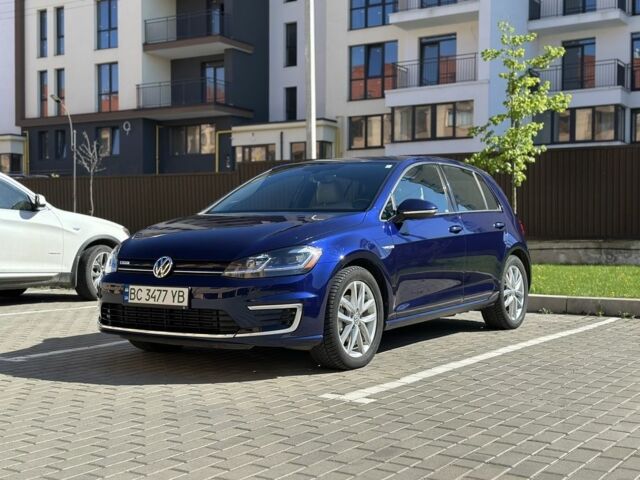 Синий Фольксваген Гольф, объемом двигателя 0 л и пробегом 43 тыс. км за 14800 $, фото 1 на Automoto.ua