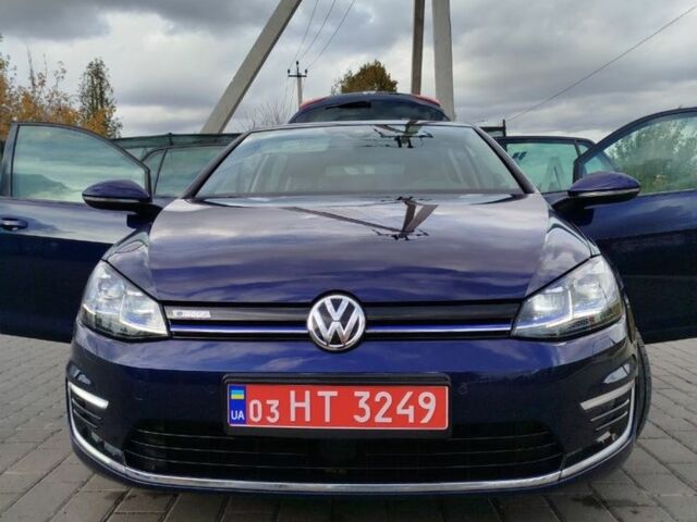 Синий Фольксваген Гольф, объемом двигателя 0 л и пробегом 115 тыс. км за 15000 $, фото 1 на Automoto.ua
