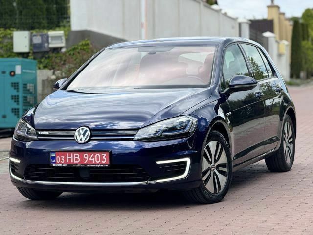 Фольксваген Гольф 2019 в Черновцах на Automoto.ua Синий Фольксваген Гольф, объемом двигателя 0 л и пробегом 140 тыс. км за 11500 $, фото 1 на Automoto.ua