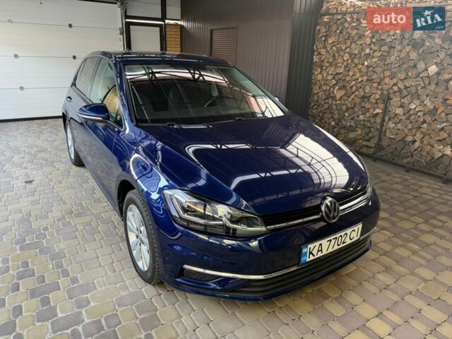 Синий Фольксваген Гольф, объемом двигателя 1.4 л и пробегом 49 тыс. км за 19900 $, фото 1 на Automoto.ua