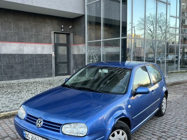 Синий Фольксваген Гольф, объемом двигателя 1.6 л и пробегом 270 тыс. км за 2850 $, фото 1 на Automoto.ua