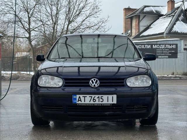 Синий Фольксваген Гольф, объемом двигателя 1.9 л и пробегом 296 тыс. км за 3100 $, фото 1 на Automoto.ua