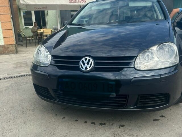 Синій Фольксваген Гольф, об'ємом двигуна 1.6 л та пробігом 300 тис. км за 6000 $, фото 1 на Automoto.ua