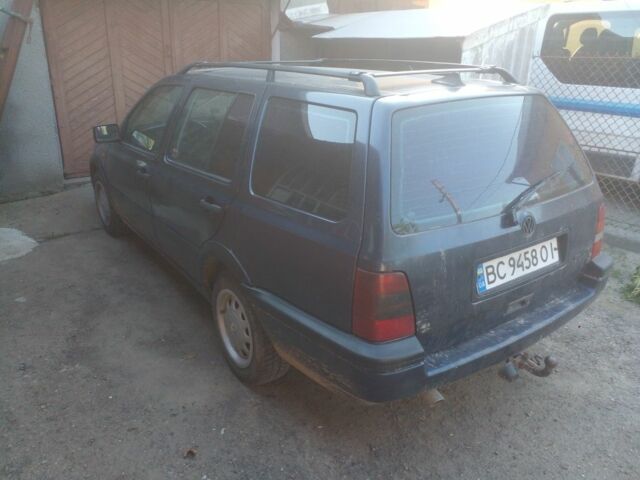 Синій Фольксваген Гольф, об'ємом двигуна 1.8 л та пробігом 118 тис. км за 1650 $, фото 1 на Automoto.ua