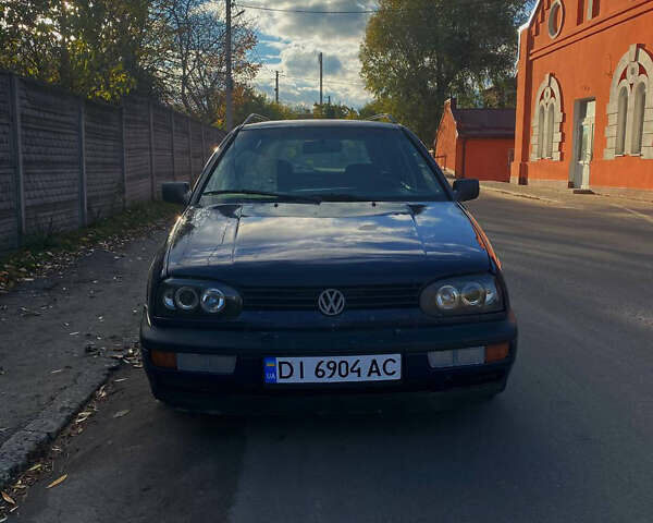 Синий Фольксваген Гольф, объемом двигателя 1.78 л и пробегом 400 тыс. км за 1950 $, фото 1 на Automoto.ua