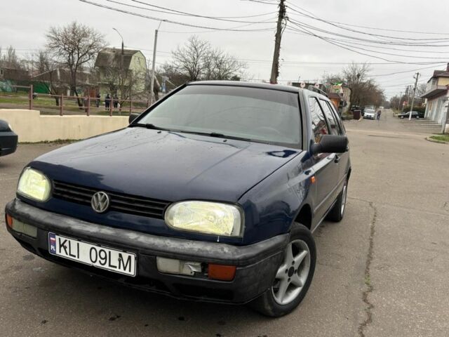 Синий Фольксваген Гольф, объемом двигателя 1.9 л и пробегом 230 тыс. км за 1350 $, фото 1 на Automoto.ua