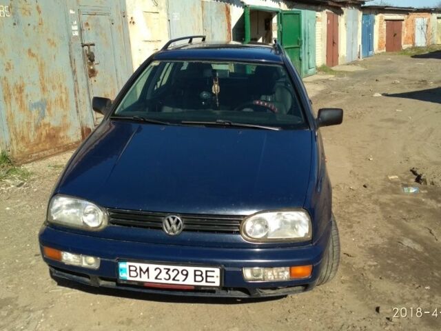 Синий Фольксваген Гольф, объемом двигателя 1.8 л и пробегом 504 тыс. км за 2000 $, фото 1 на Automoto.ua