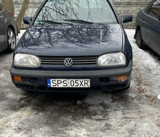 Синий Фольксваген Гольф, объемом двигателя 1.9 л и пробегом 200 тыс. км за 1750 $, фото 1 на Automoto.ua