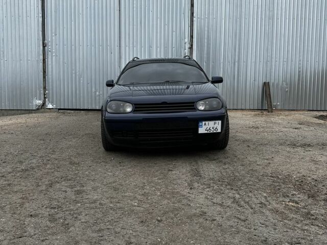 Синий Фольксваген Гольф, объемом двигателя 1.9 л и пробегом 400 тыс. км за 4600 $, фото 1 на Automoto.ua