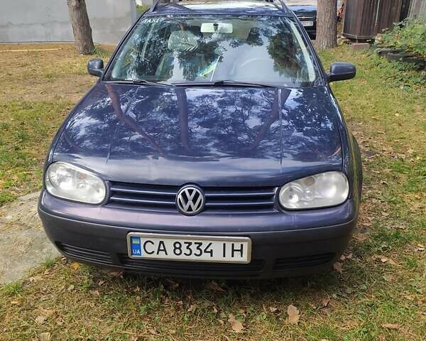 Синий Фольксваген Гольф, объемом двигателя 1.9 л и пробегом 280 тыс. км за 3400 $, фото 1 на Automoto.ua