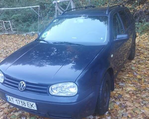 Синий Фольксваген Гольф, объемом двигателя 1.9 л и пробегом 364 тыс. км за 4500 $, фото 1 на Automoto.ua