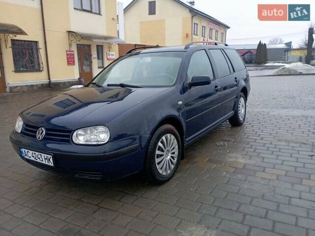 Синий Фольксваген Гольф, объемом двигателя 1.6 л и пробегом 350 тыс. км за 3650 $, фото 1 на Automoto.ua