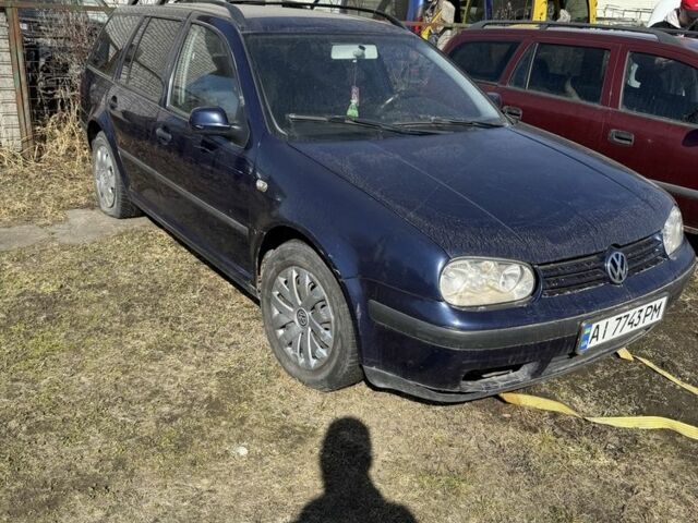 Синий Фольксваген Гольф, объемом двигателя 1.9 л и пробегом 200 тыс. км за 2700 $, фото 1 на Automoto.ua
