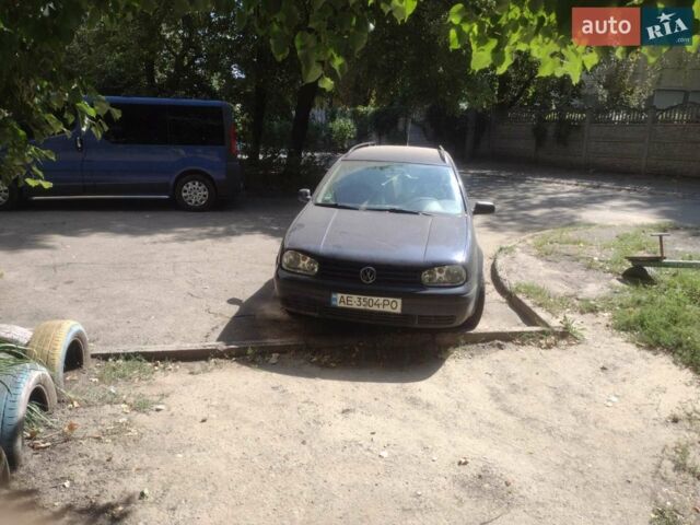 Синій Фольксваген Гольф, об'ємом двигуна 1.6 л та пробігом 200 тис. км за 3500 $, фото 1 на Automoto.ua