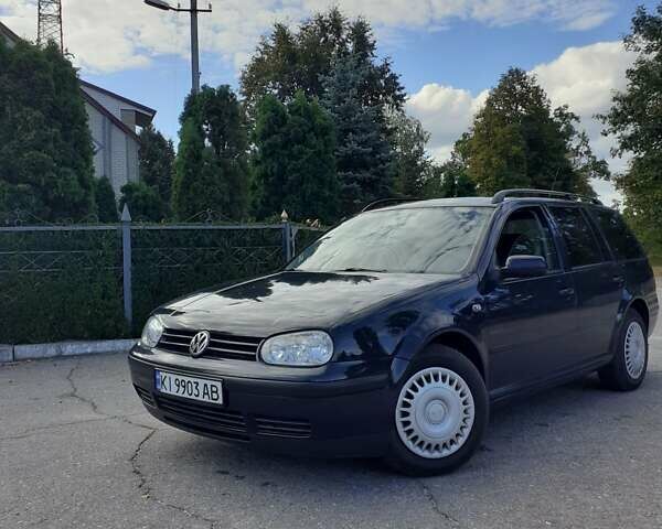 Синій Фольксваген Гольф, об'ємом двигуна 1.6 л та пробігом 170 тис. км за 4500 $, фото 1 на Automoto.ua