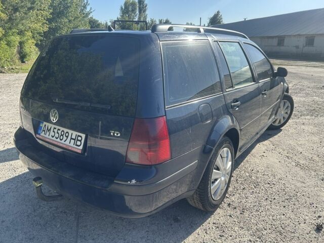 Синий Фольксваген Гольф, объемом двигателя 1.9 л и пробегом 400 тыс. км за 2900 $, фото 1 на Automoto.ua