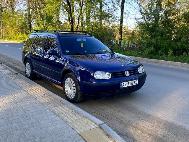 Фольксваген Гольф 2000 в Виннице на Automoto.ua Синий Фольксваген Гольф, объемом двигателя 1.6 л и пробегом 350 тыс. км за 4999 $, фото 1 на Automoto.ua