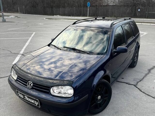 Синий Фольксваген Гольф, объемом двигателя 0 л и пробегом 347 тыс. км за 4200 $, фото 1 на Automoto.ua