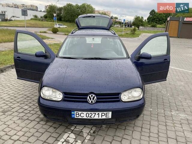 Синий Фольксваген Гольф, объемом двигателя 1.6 л и пробегом 240 тыс. км за 4300 $, фото 1 на Automoto.ua