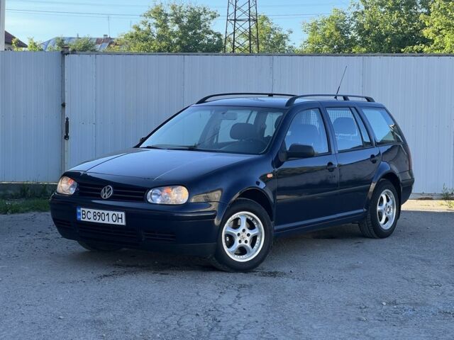 Синій Фольксваген Гольф, об'ємом двигуна 2 л та пробігом 300 тис. км за 2700 $, фото 1 на Automoto.ua