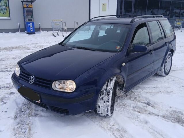 Синий Фольксваген Гольф, объемом двигателя 2 л и пробегом 317 тыс. км за 1750 $, фото 1 на Automoto.ua