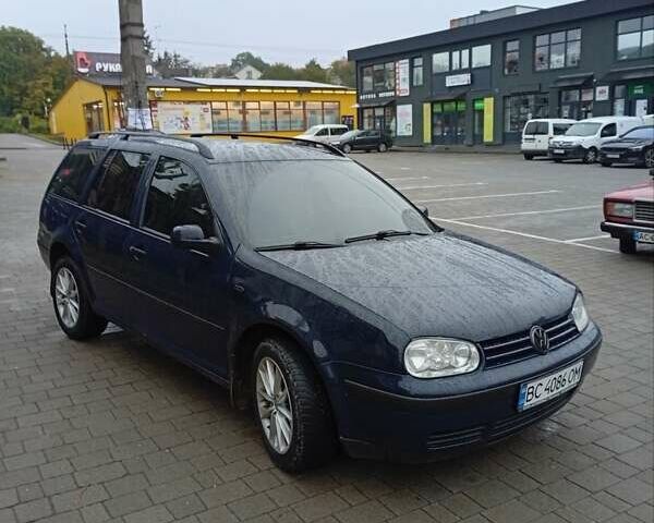 Синий Фольксваген Гольф, объемом двигателя 1.6 л и пробегом 259 тыс. км за 4300 $, фото 1 на Automoto.ua