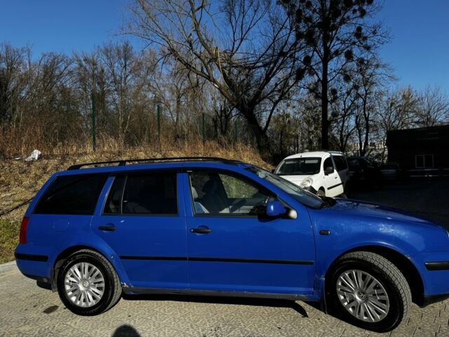 Синий Фольксваген Гольф, объемом двигателя 0 л и пробегом 280 тыс. км за 3200 $, фото 1 на Automoto.ua