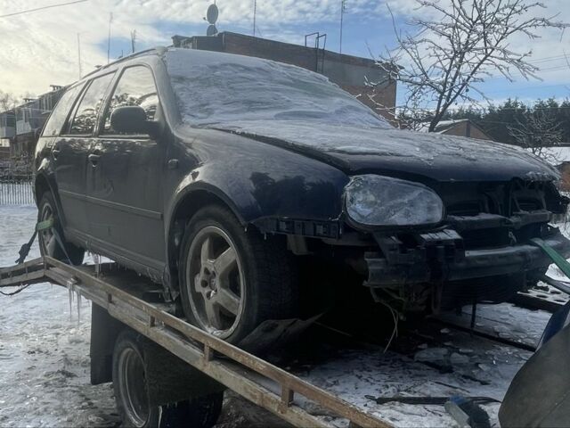 Синій Фольксваген Гольф, об'ємом двигуна 1.6 л та пробігом 424 тис. км за 1700 $, фото 1 на Automoto.ua