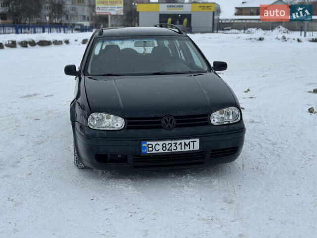 Синий Фольксваген Гольф, объемом двигателя 1.6 л и пробегом 206 тыс. км за 2550 $, фото 1 на Automoto.ua
