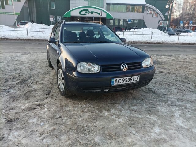 Синій Фольксваген Гольф, об'ємом двигуна 1.6 л та пробігом 246 тис. км за 3650 $, фото 1 на Automoto.ua