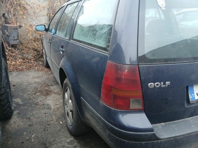 Синій Фольксваген Гольф, об'ємом двигуна 2 л та пробігом 324 тис. км за 1300 $, фото 1 на Automoto.ua