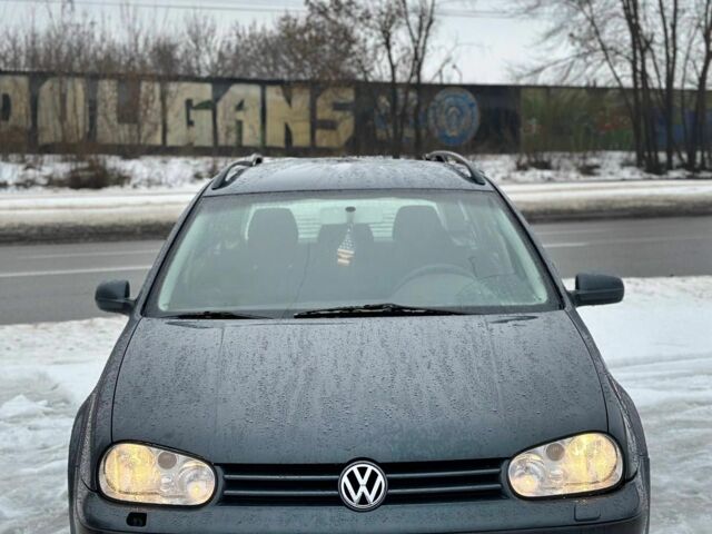 Синій Фольксваген Гольф, об'ємом двигуна 1.6 л та пробігом 200 тис. км за 1850 $, фото 1 на Automoto.ua