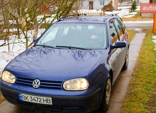Синій Фольксваген Гольф, об'ємом двигуна 1.4 л та пробігом 301 тис. км за 4400 $, фото 1 на Automoto.ua