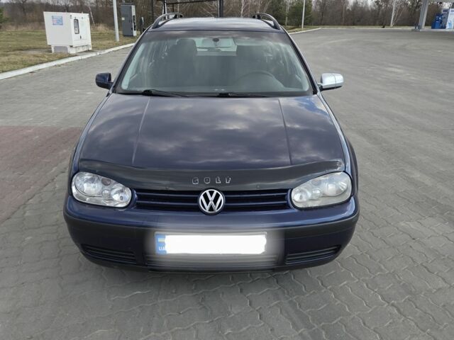 Синий Фольксваген Гольф, объемом двигателя 0 л и пробегом 402 тыс. км за 3350 $, фото 1 на Automoto.ua