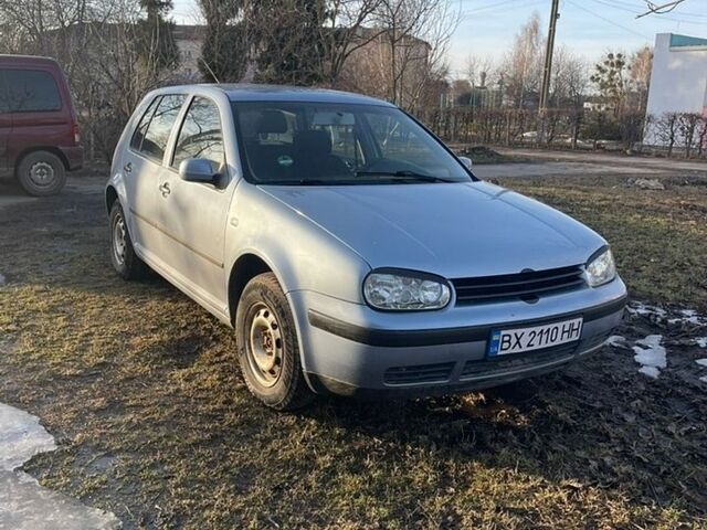 Синій Фольксваген Гольф, об'ємом двигуна 1.39 л та пробігом 205 тис. км за 3100 $, фото 1 на Automoto.ua