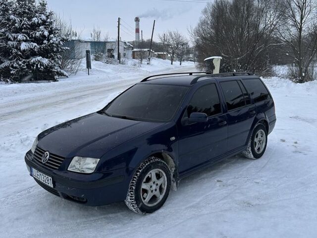 Синий Фольксваген Гольф, объемом двигателя 1.9 л и пробегом 300 тыс. км за 1550 $, фото 1 на Automoto.ua