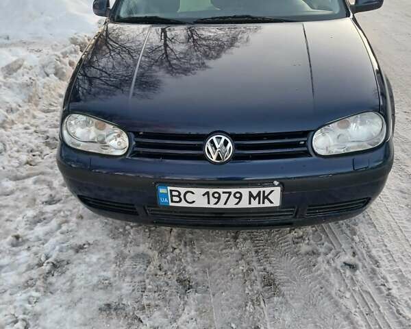 Синий Фольксваген Гольф, объемом двигателя 1.6 л и пробегом 240 тыс. км за 3950 $, фото 1 на Automoto.ua