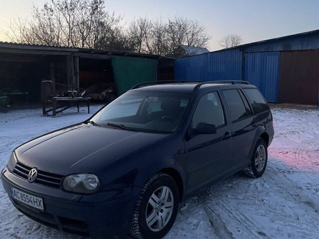 Синий Фольксваген Гольф, объемом двигателя 1.9 л и пробегом 250 тыс. км за 2800 $, фото 1 на Automoto.ua