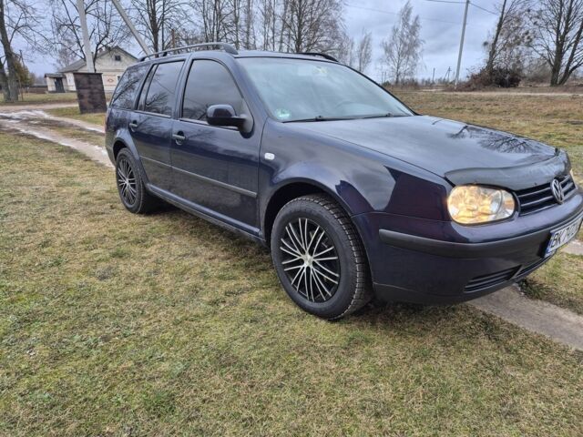 Синий Фольксваген Гольф, объемом двигателя 1.9 л и пробегом 320 тыс. км за 3200 $, фото 1 на Automoto.ua