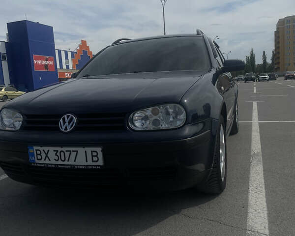 Синій Фольксваген Гольф, об'ємом двигуна 1.6 л та пробігом 264 тис. км за 4199 $, фото 1 на Automoto.ua