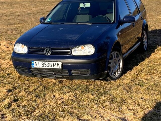 Синий Фольксваген Гольф, объемом двигателя 1.9 л и пробегом 320 тыс. км за 3600 $, фото 1 на Automoto.ua