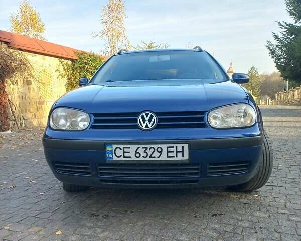 Синий Фольксваген Гольф, объемом двигателя 1.9 л и пробегом 239 тыс. км за 5200 $, фото 1 на Automoto.ua