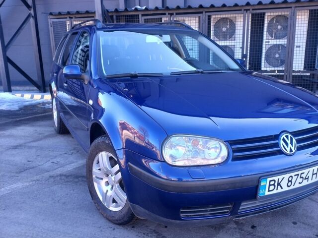 Синий Фольксваген Гольф, объемом двигателя 2 л и пробегом 240 тыс. км за 5100 $, фото 1 на Automoto.ua
