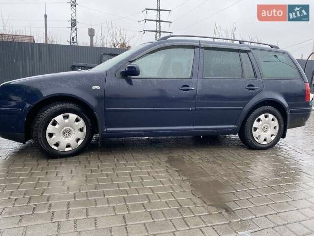 Синий Фольксваген Гольф, объемом двигателя 1.4 л и пробегом 240 тыс. км за 5150 $, фото 1 на Automoto.ua
