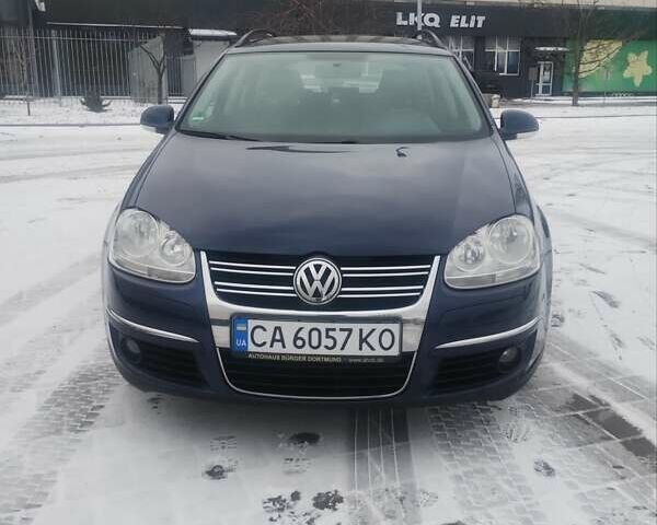 Синий Фольксваген Гольф, объемом двигателя 1.6 л и пробегом 203 тыс. км за 6500 $, фото 1 на Automoto.ua
