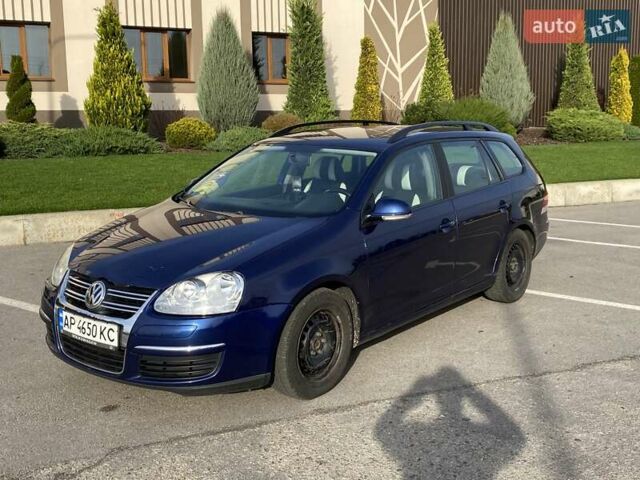 Синій Фольксваген Гольф, об'ємом двигуна 1.6 л та пробігом 320 тис. км за 6000 $, фото 1 на Automoto.ua