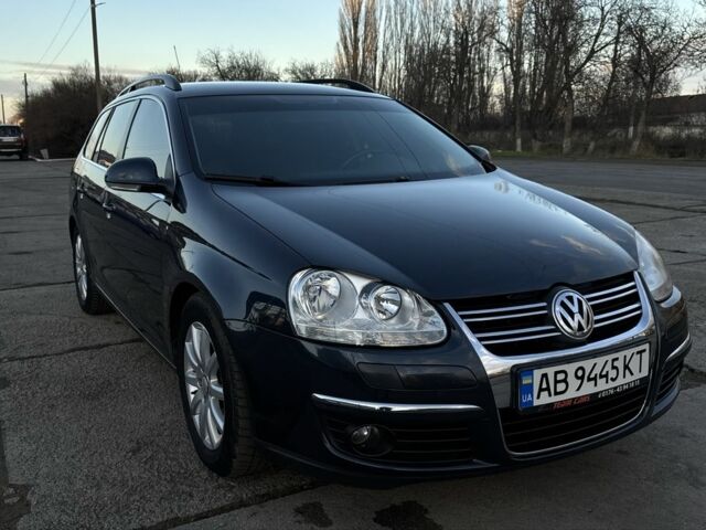 Синий Фольксваген Гольф, объемом двигателя 1.4 л и пробегом 195 тыс. км за 5500 $, фото 1 на Automoto.ua