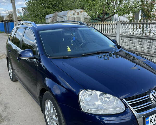 Синий Фольксваген Гольф, объемом двигателя 1.4 л и пробегом 278 тыс. км за 6000 $, фото 1 на Automoto.ua