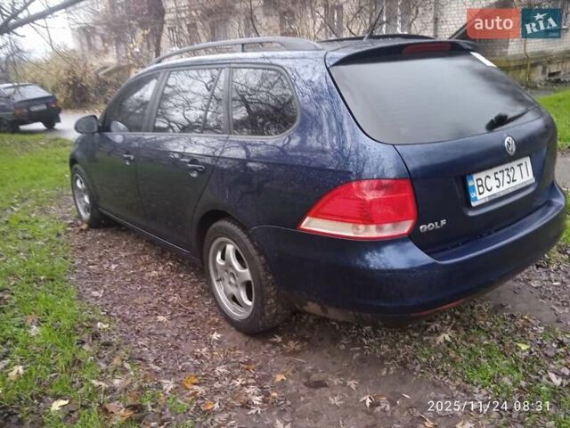 Синий Фольксваген Гольф, объемом двигателя 1.6 л и пробегом 205 тыс. км за 6300 $, фото 1 на Automoto.ua