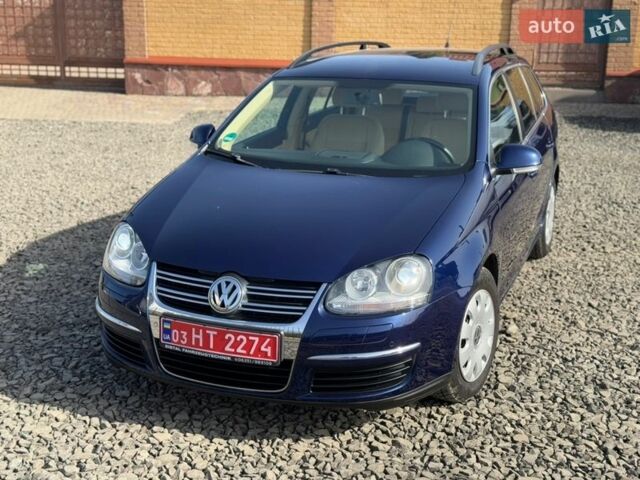 Синий Фольксваген Гольф, объемом двигателя 1.4 л и пробегом 178 тыс. км за 6570 $, фото 1 на Automoto.ua